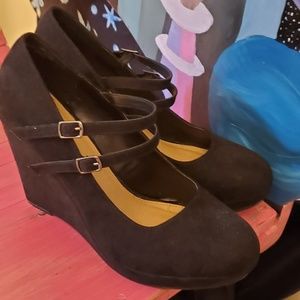 Torrid wedge heels 11W